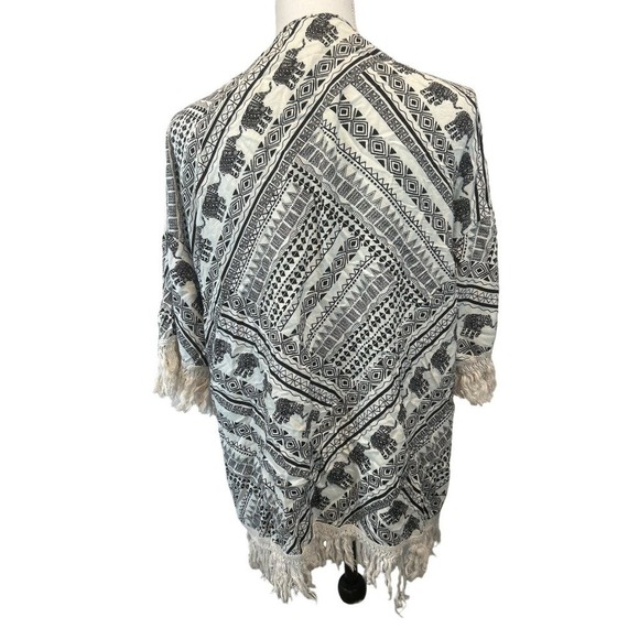 No Boundaries Kimono Cardigan Womens Size XXL Elephant Aztec Print Fringe - Picture 4 of 8